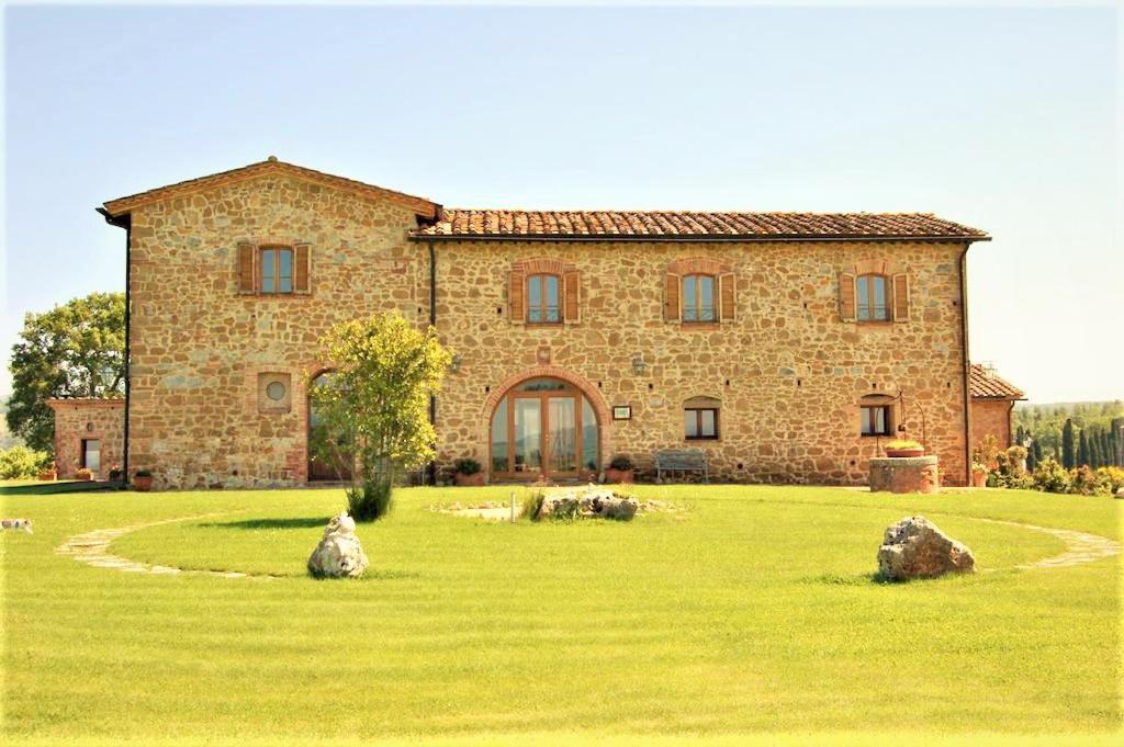 Hotel Vesuna 3*